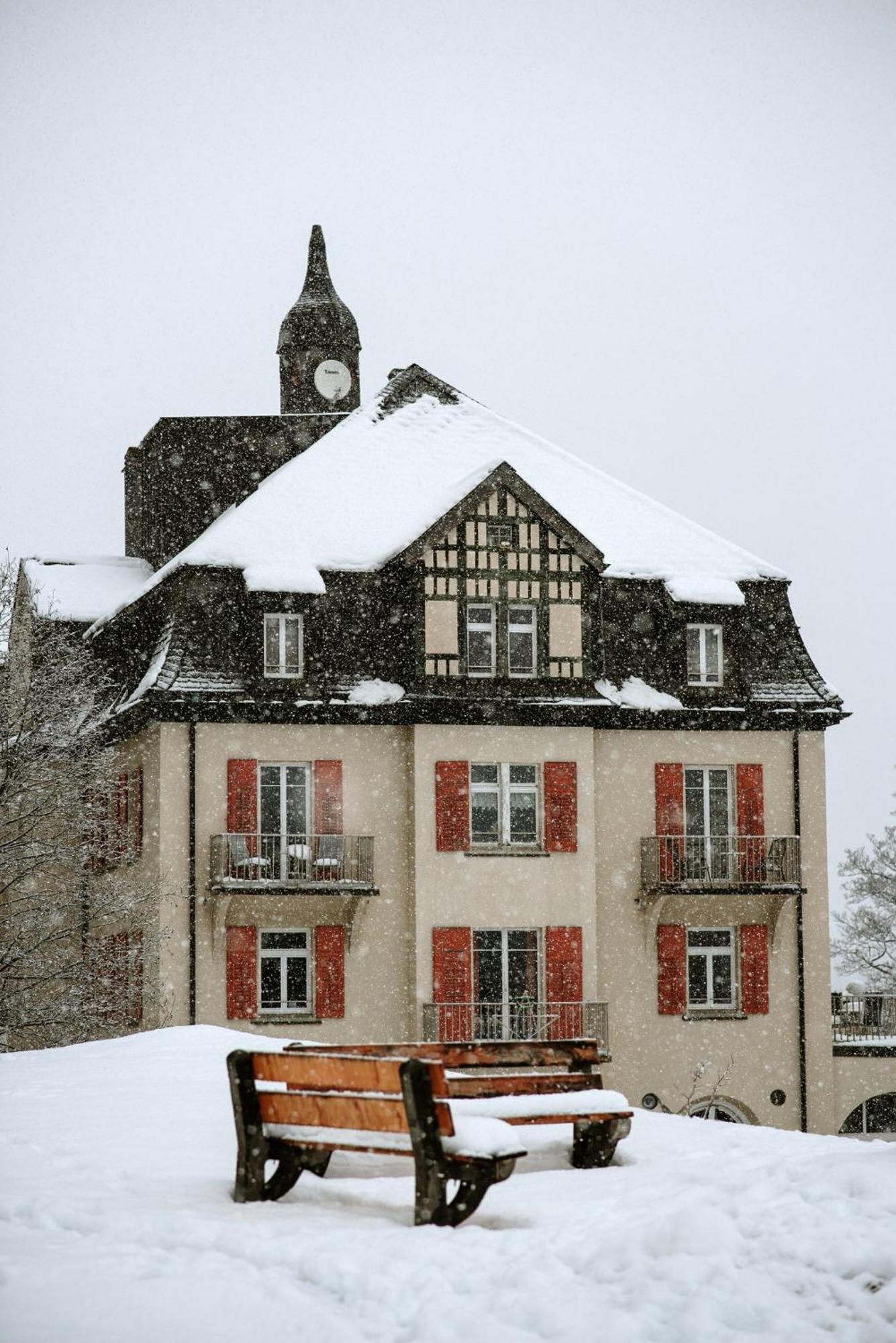Gruppenhaus Lindenhof Churwalden Buitenkant foto